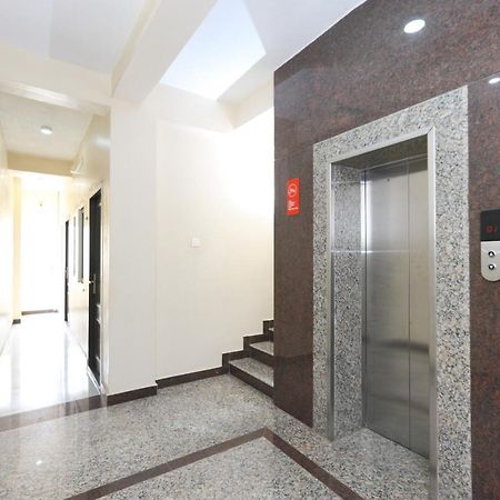 Oyo 14934 Kalyani Grand Ξενοδοχείο Τσενάι Εξωτερικό φωτογραφία